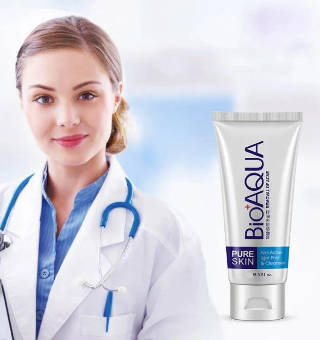 Acne Cleanser (30g) Limited Time Offer